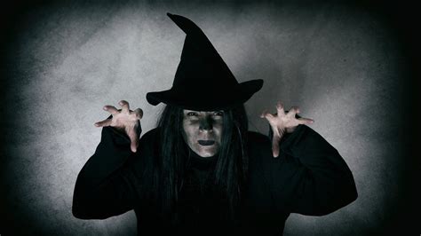 The Real Malevolent Witch of the West: A Feminist Icon or a Villainous Stereotype?